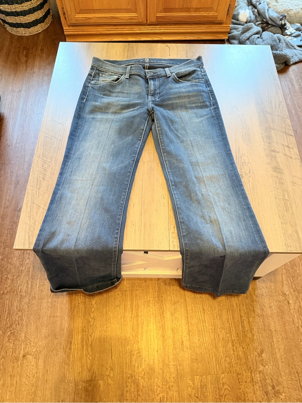 7 For All Mankind Women's Flare Jeans in Medium Blue Wash